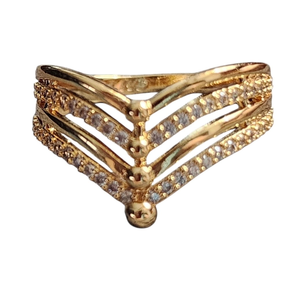 Pretty Bird Jewelry 18kt Gold Plated Ring with CZs
